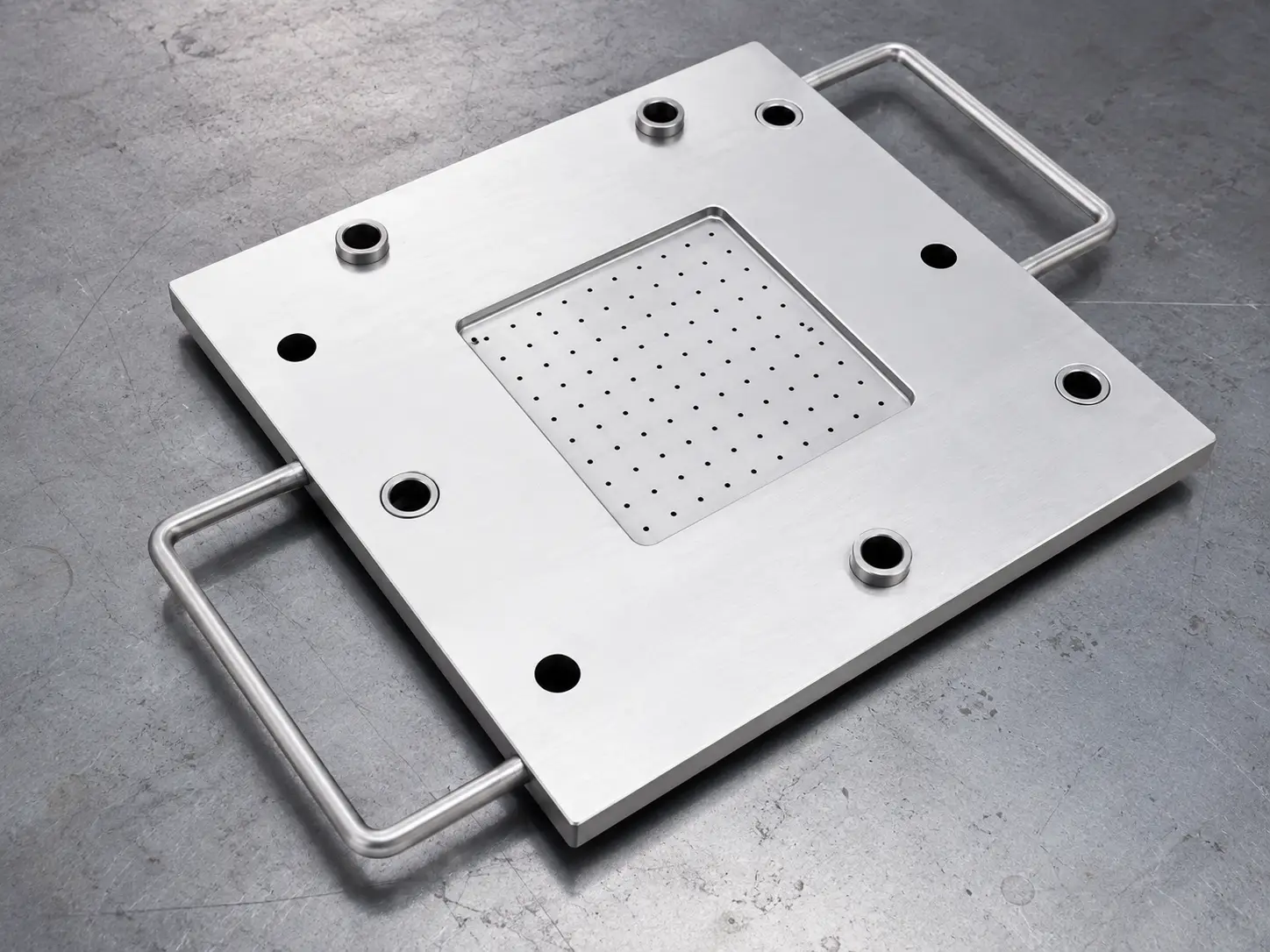 Plaque métallique après nettoyage avec nettoyeur laser pulsé 200W Alpina Laser